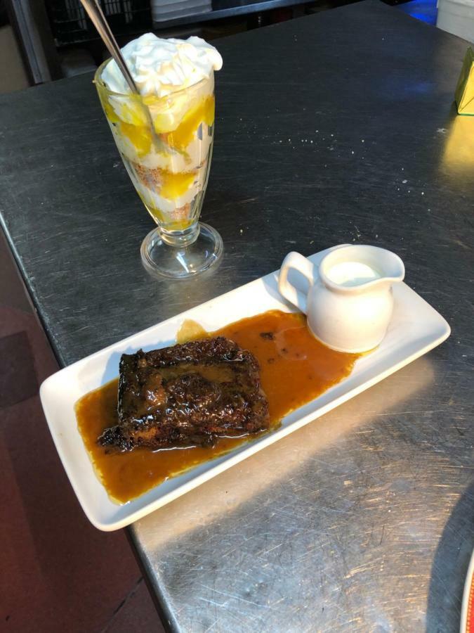 The Old Pound Inn 兰波特 外观 照片